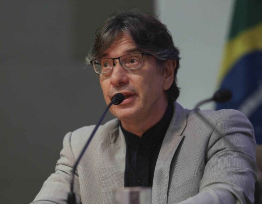 Governo busca soluções para a crise no IBGE