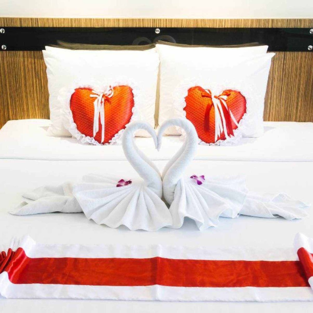 Casal é filmado sem consentimento em suíte de motel em Minas
