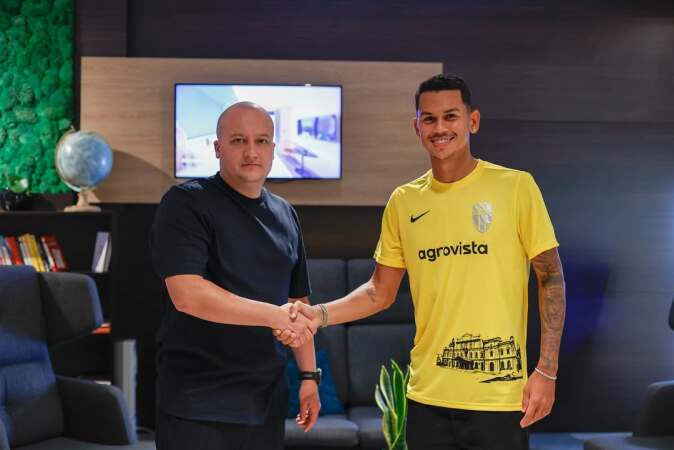 Cruzeiro confirma empréstimo de volante Fernando Henrique para clube europeu