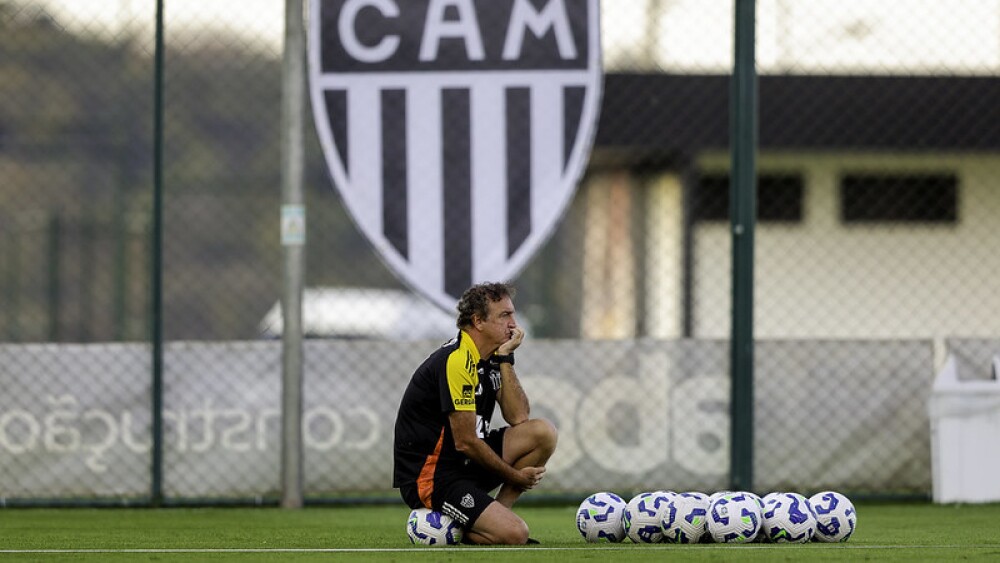 Com novidade, Atlético inicia preparação para enfrentar Flamengo
