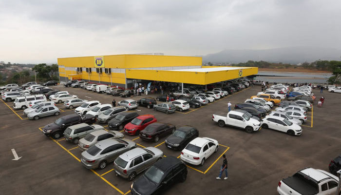Supermercados BH finaliza transição das lojas Bretas em Minas e expande presença no interior