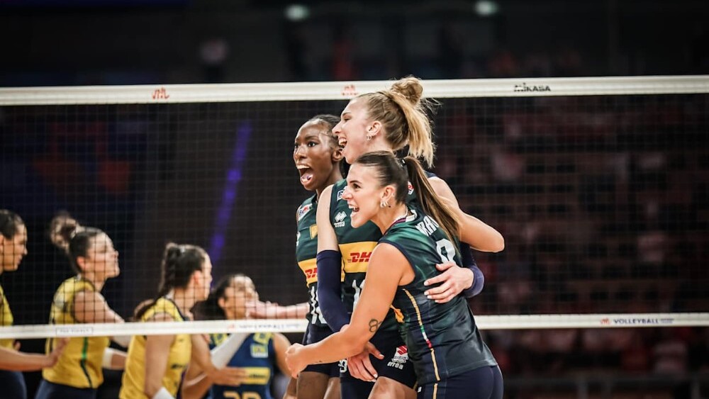 Brasil perde de virada para a Itália e fica com o vice da Liga das Nações Feminina de Vôlei