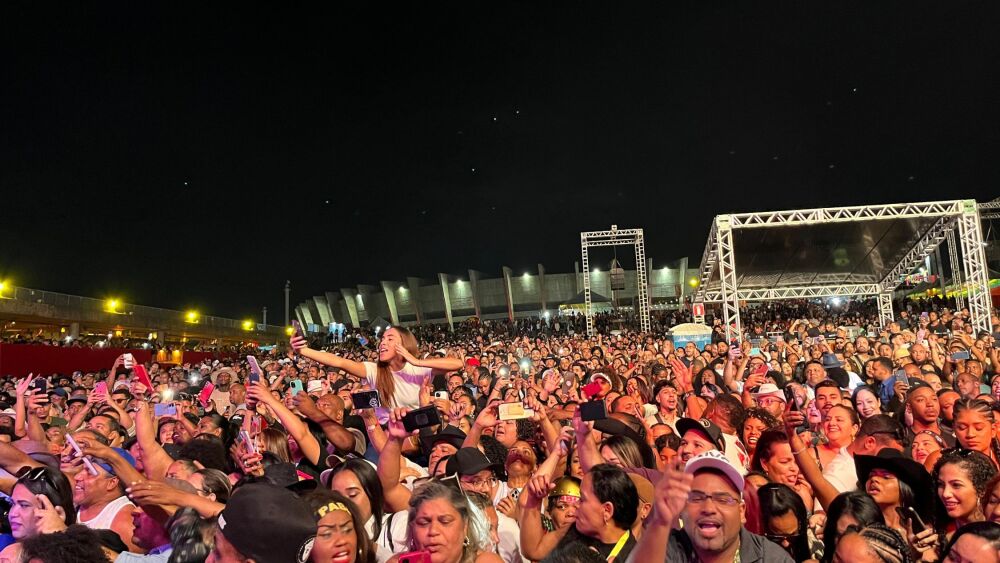 ‘Arraiá Itatiaia’ anima o Mineirão com música, quadrilhas e diversão para toda a família