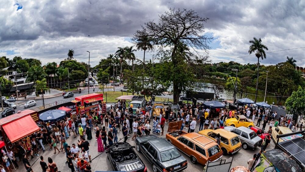 Parque das Mangabeiras recebe o maior encontro de carros antigos de Minas neste domingo