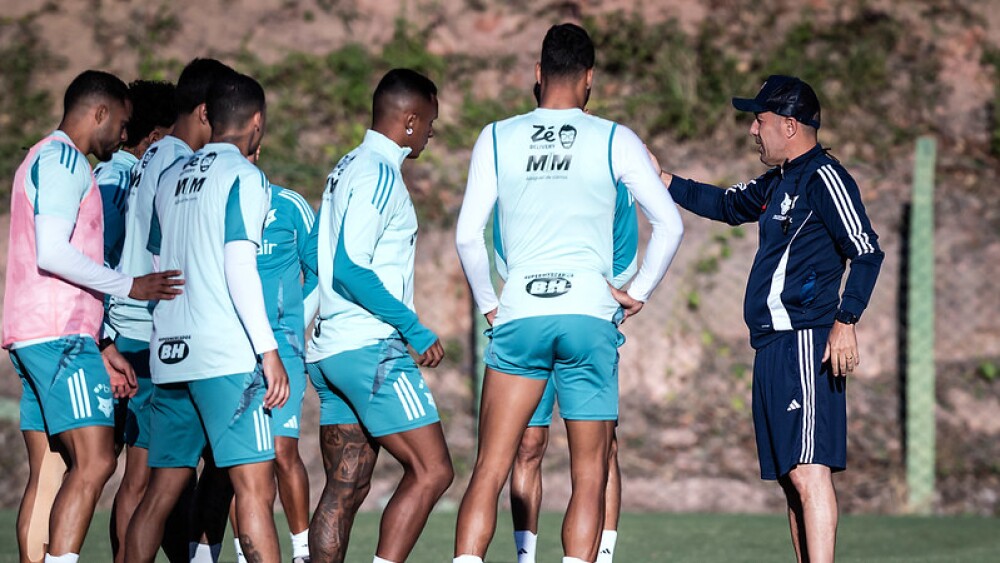 Escalação do Cruzeiro: Jardim deve fazer mudanças para enfrentar Banfield