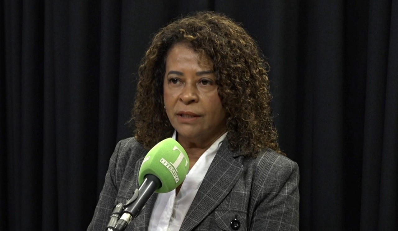 Deputada do PT solicita posicionamento de Pacheco sobre candidatura em 2026