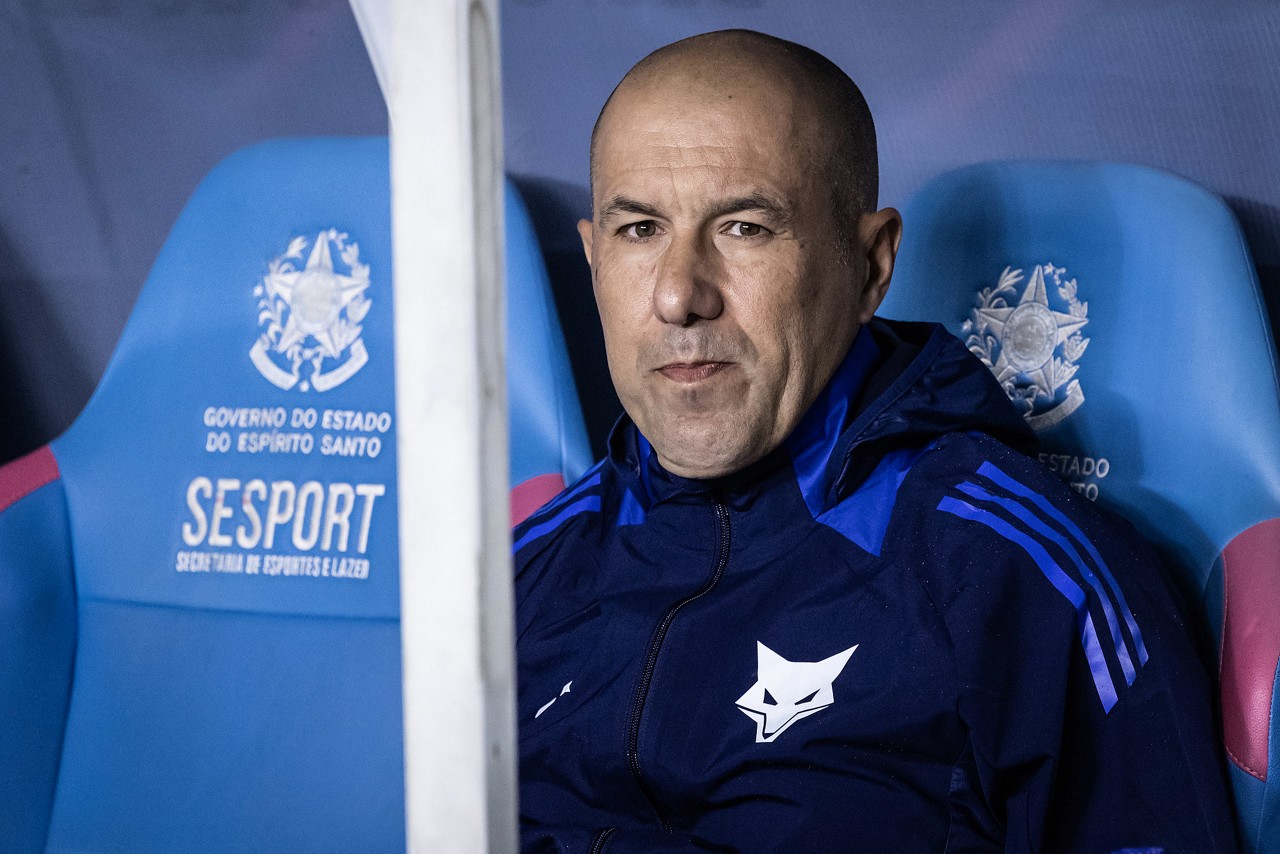 Leonardo Jardim analisa derrota do Cruzeiro em amistoso