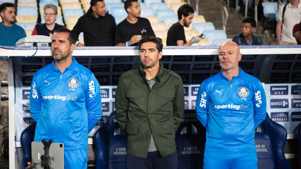 Titular do Palmeiras é substituído no primeiro tempo contra o Fluminense