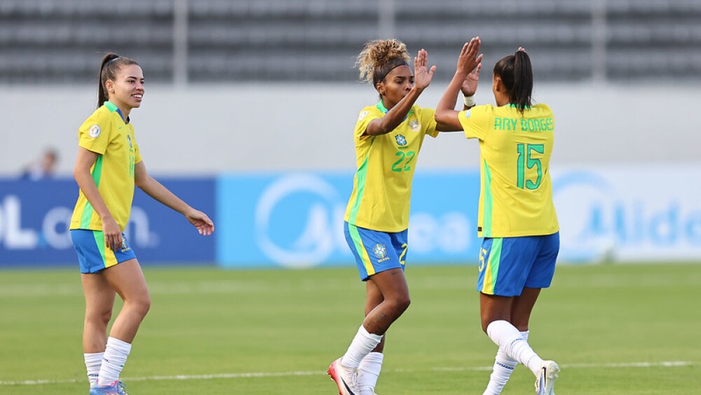 Brasil goleia Bolívia e mantém 100% de aproveitamento na Copa América Feminina