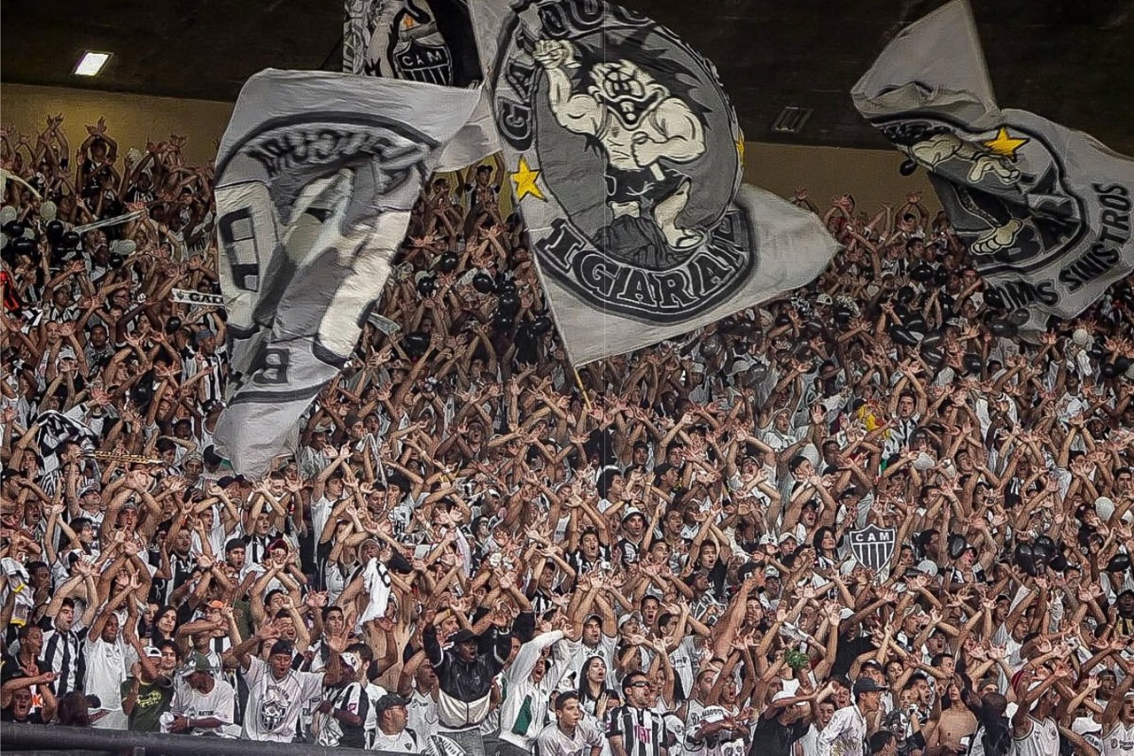 Galoucura anuncia protesto após crise no Atlético e minimiza tumulto em reunião