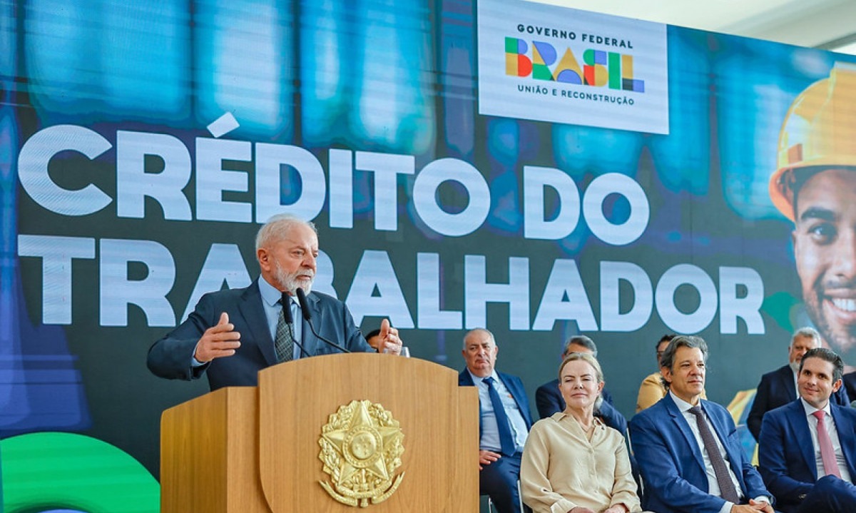 Quem pode solicitar o empréstimo consignado para trabalhadores CLT?