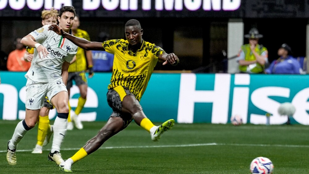 Borussia Dortmund elimina Monterrey e enfrentará Real Madrid nas quartas do Mundial