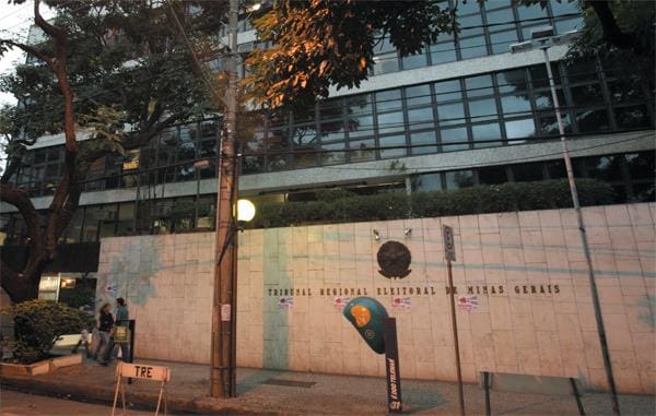 TRE-MG empossa novos presidente e vice nesta sexta-feira