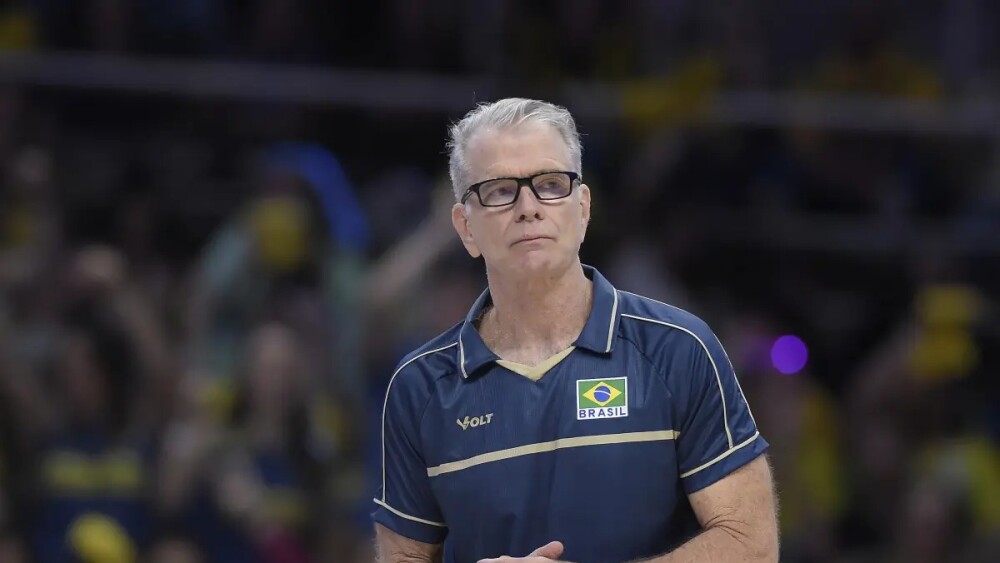 Bernardinho define jogadores para último jogo da primeira fase da VNL