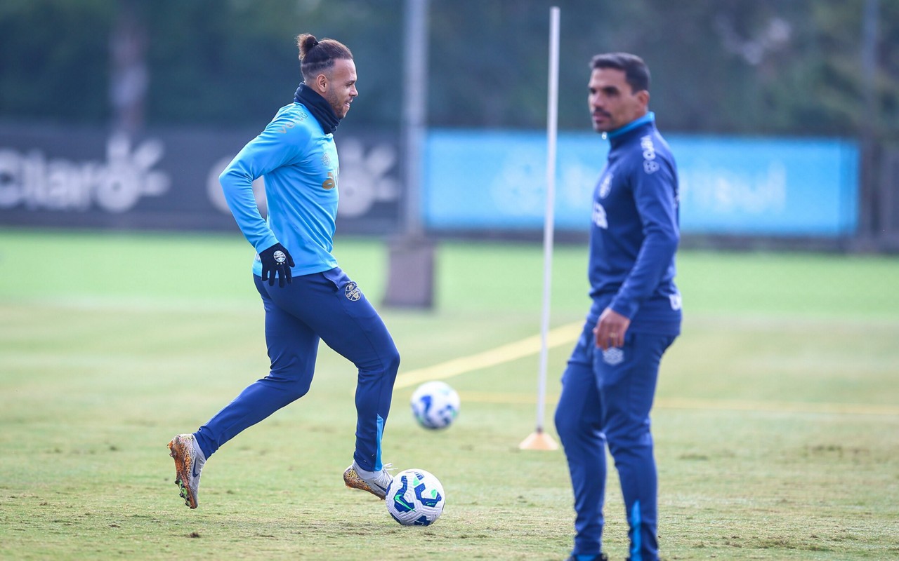 Situação dos titulares ausentes no jogo-treino do Grêmio preocupa torcedores
