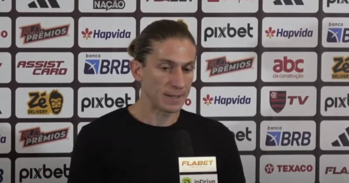Filipe Luís nega que Flamengo priorize Brasileirão e reforça objetivo de vencer todas as competições