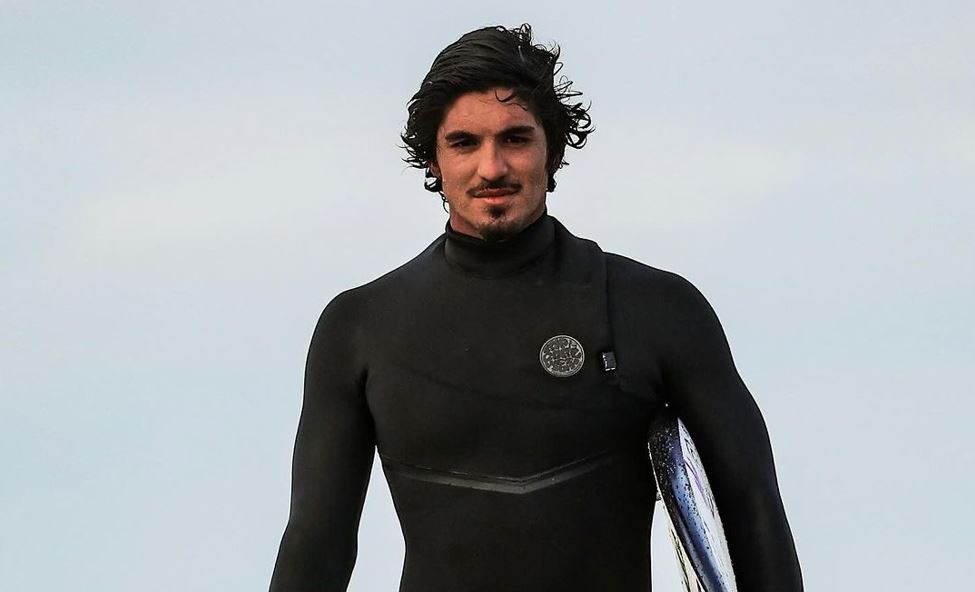 Lesão de Alejo Muniz no Taiti pode abrir vaga para Gabriel Medina no Mundial de Surfe
