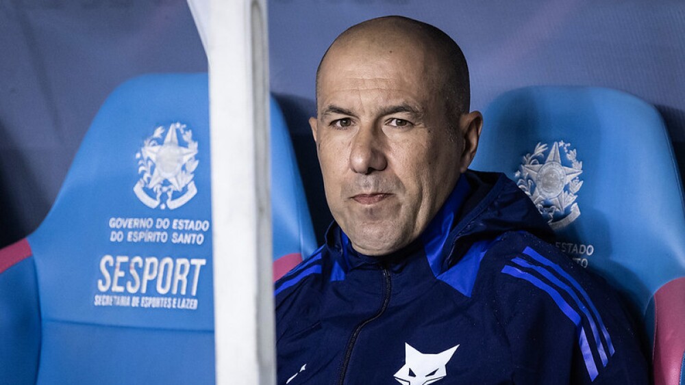 Jardim analisa derrota e destaca trabalho para recuperar comportamentos no Cruzeiro