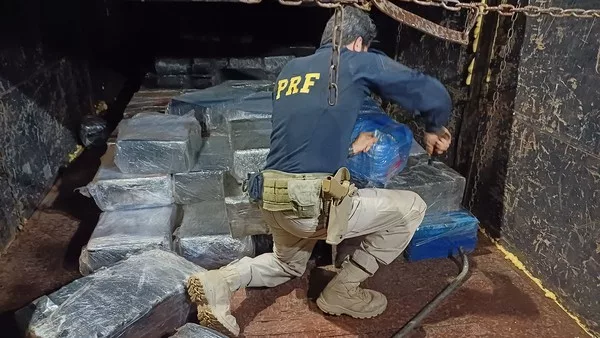 PRF apreende 3,5 toneladas de maconha no Triângulo Mineiro