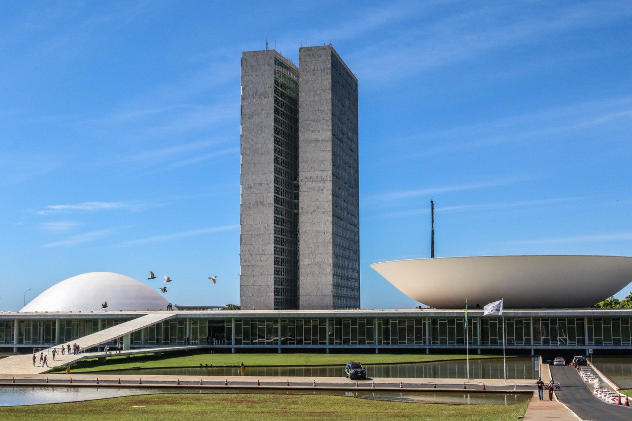 Congresso Nacional discute novas vagas e isenção do IR