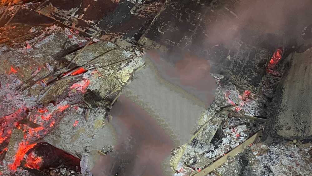 Investigação: Corpo é encontrado carbonizado em residência após incêndio em Paracatu, MG
