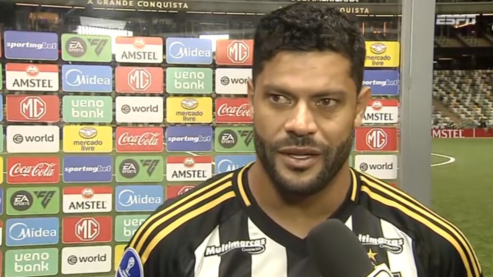 Hulk evita apontar 'certo e errado' no Atlético e pede foco no Flamengo