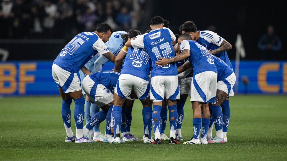 Lucas Romero é eleito melhor em campo no empate entre Corinthians e Cruzeiro
