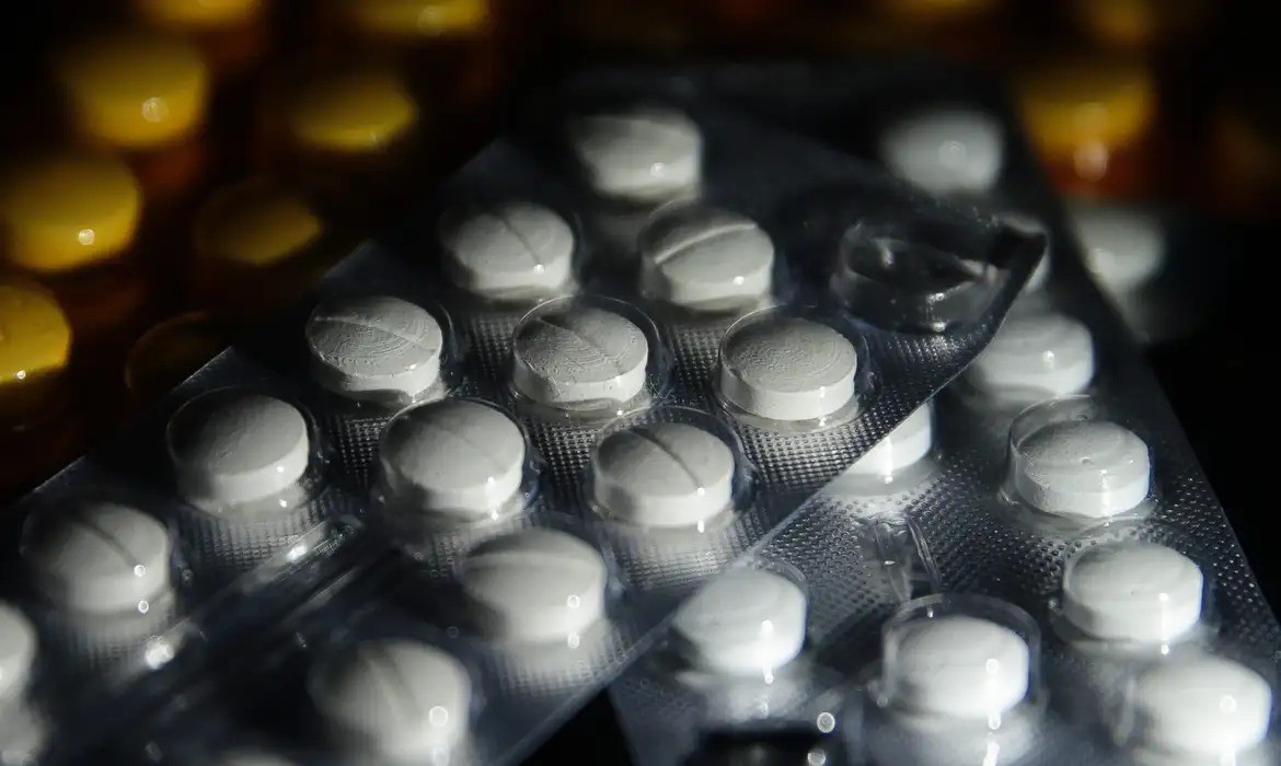 Inverno impulsiona aumento no faturamento da venda de remédios no Sudeste, revela farmacêutica