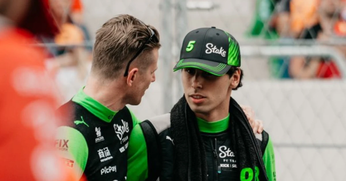 Bortoleto avalia evolução e destaca conversa com Hülkenberg durante testes na pré-temporada