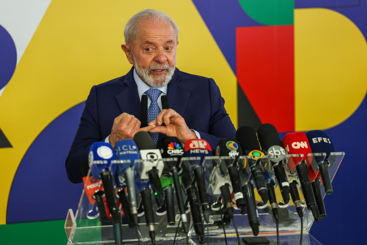 Lula garante que não adotará novas medidas fiscais e visa um 'país de classe média'