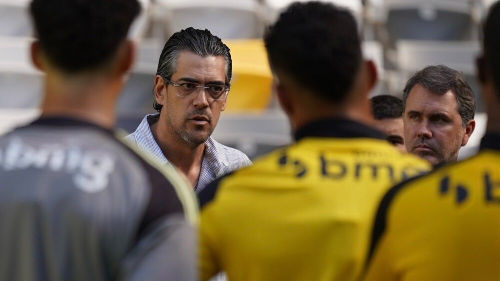 Paulo Bracks detalha pendências financeiras do Atlético com jogadores