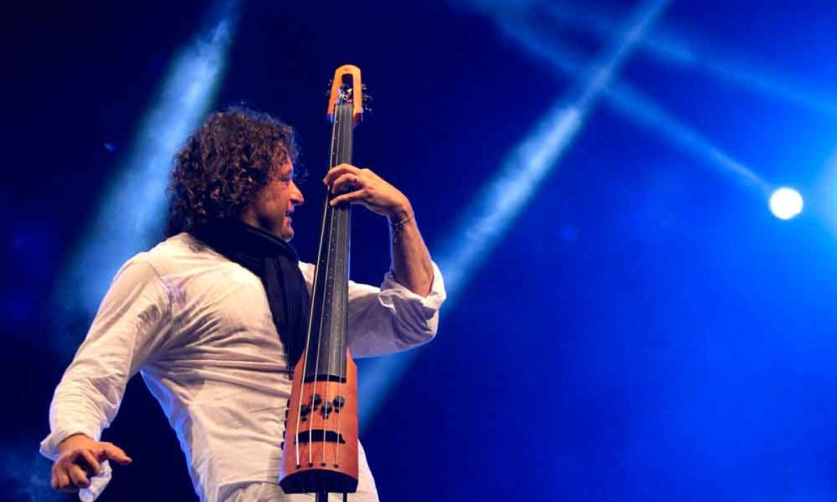 Dudu Lima lança o álbum 'Live in Brazil' com oito faixas gravadas ao vivo