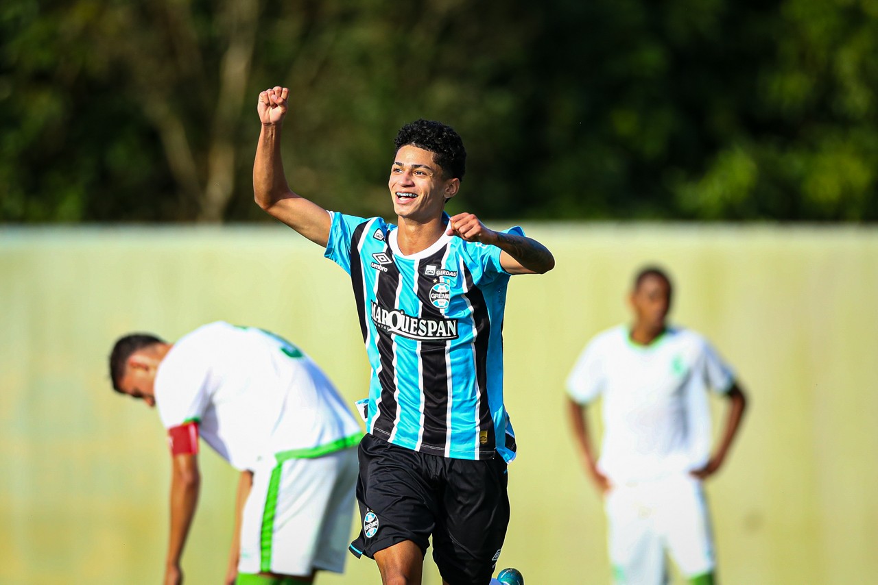 América é derrotado pelo Grêmio em jogo do Brasileiro sub-17