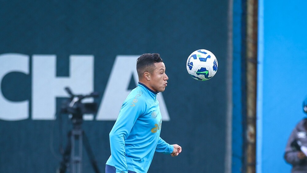 Grêmio define situação de Marlon para jogo contra o Cruzeiro pelo Brasileirão