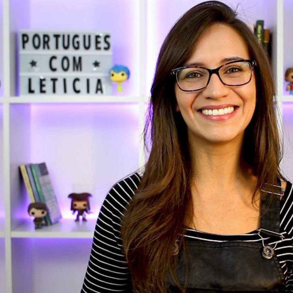 Professora mineira é premiada no YouTube pelo seu canal educacional