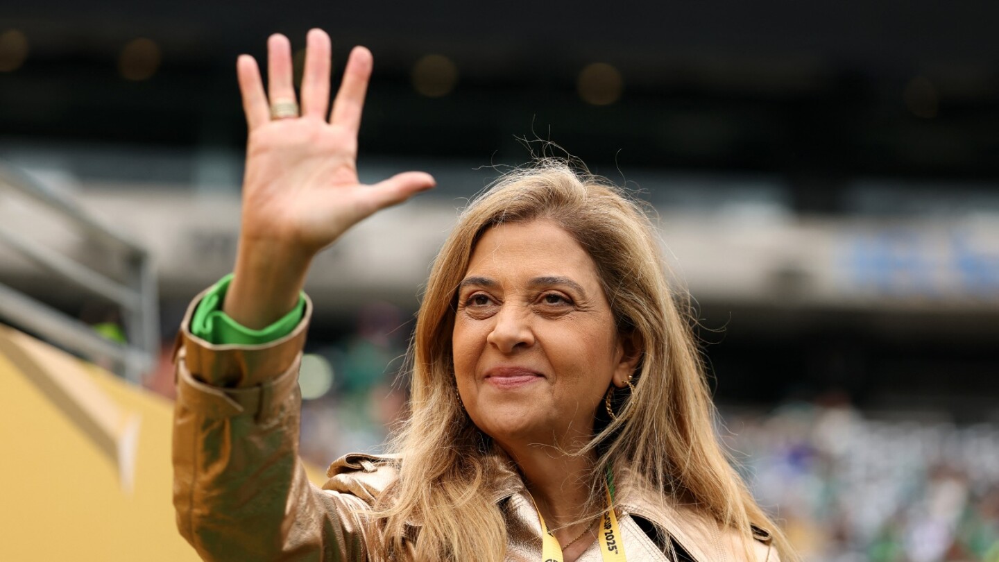 Leila manda recado à torcida do Palmeiras e pede calma