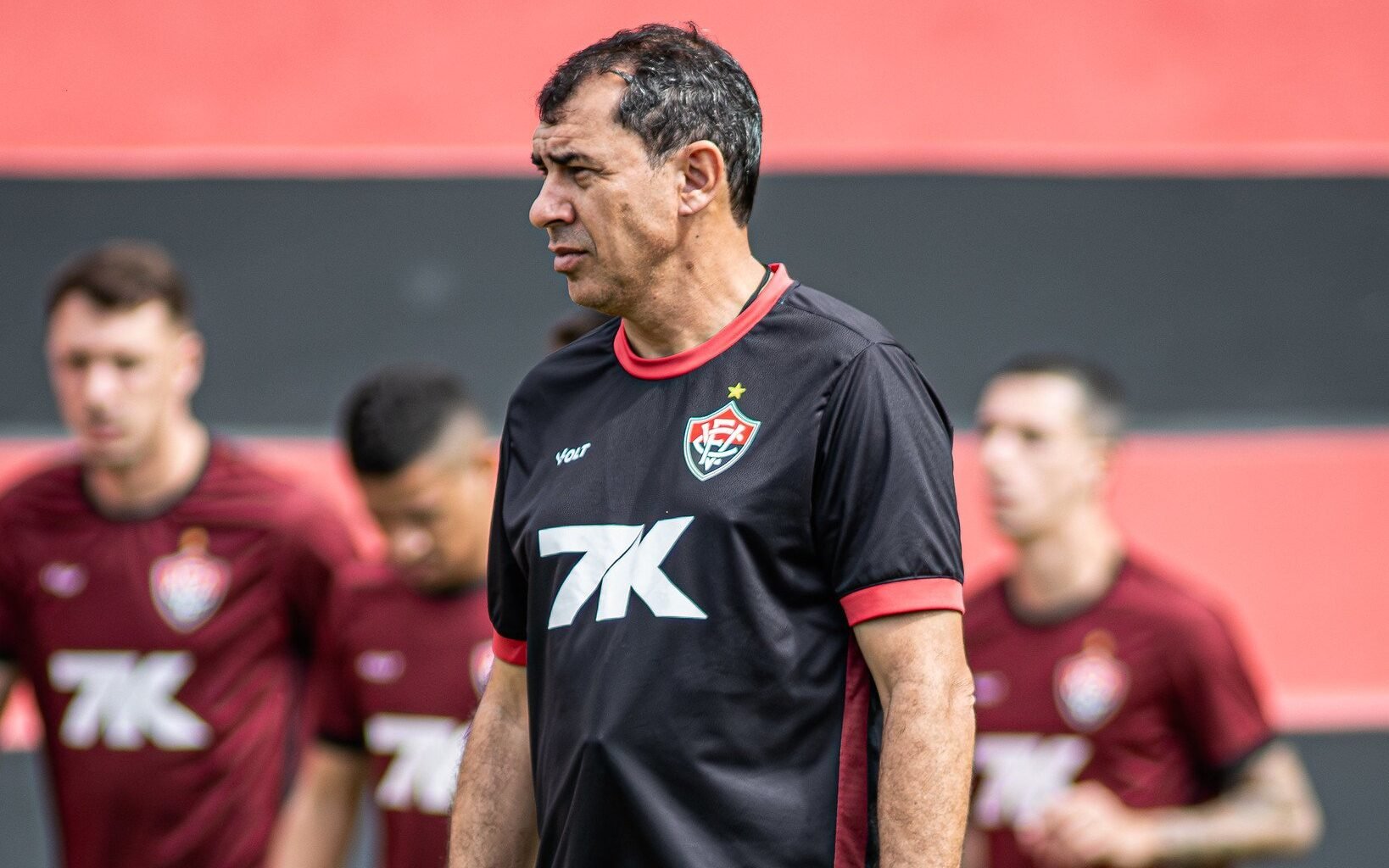 Provável escalação, dúvidas e desfalques do Vitória para o jogo contra o Palmeiras