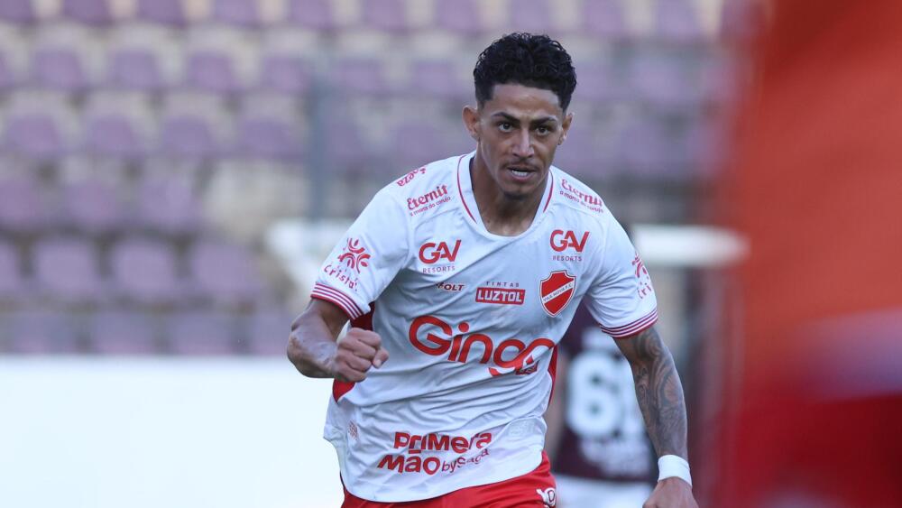 Ex-Cruzeiro marca, e Vila Nova-GO vence Ferroviária fora de casa pela Série B