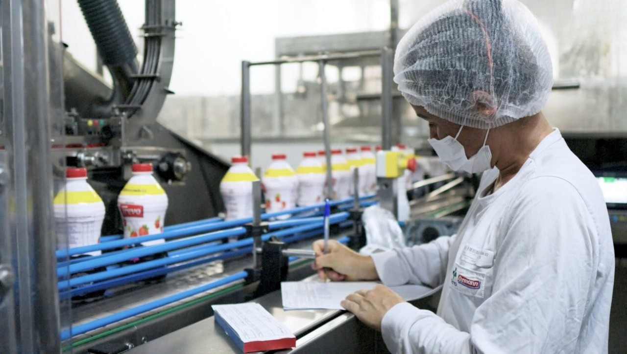 Vagas de emprego na indústria láctea em Minas Gerais e Espírito Santo