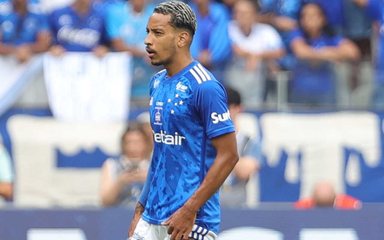 Cruzeiro Avalia Proposta do Zenit por Matheus Pereira