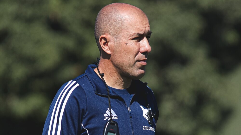 Escalação do Cruzeiro: Jardim prepara mudanças para duelo com o Ceará