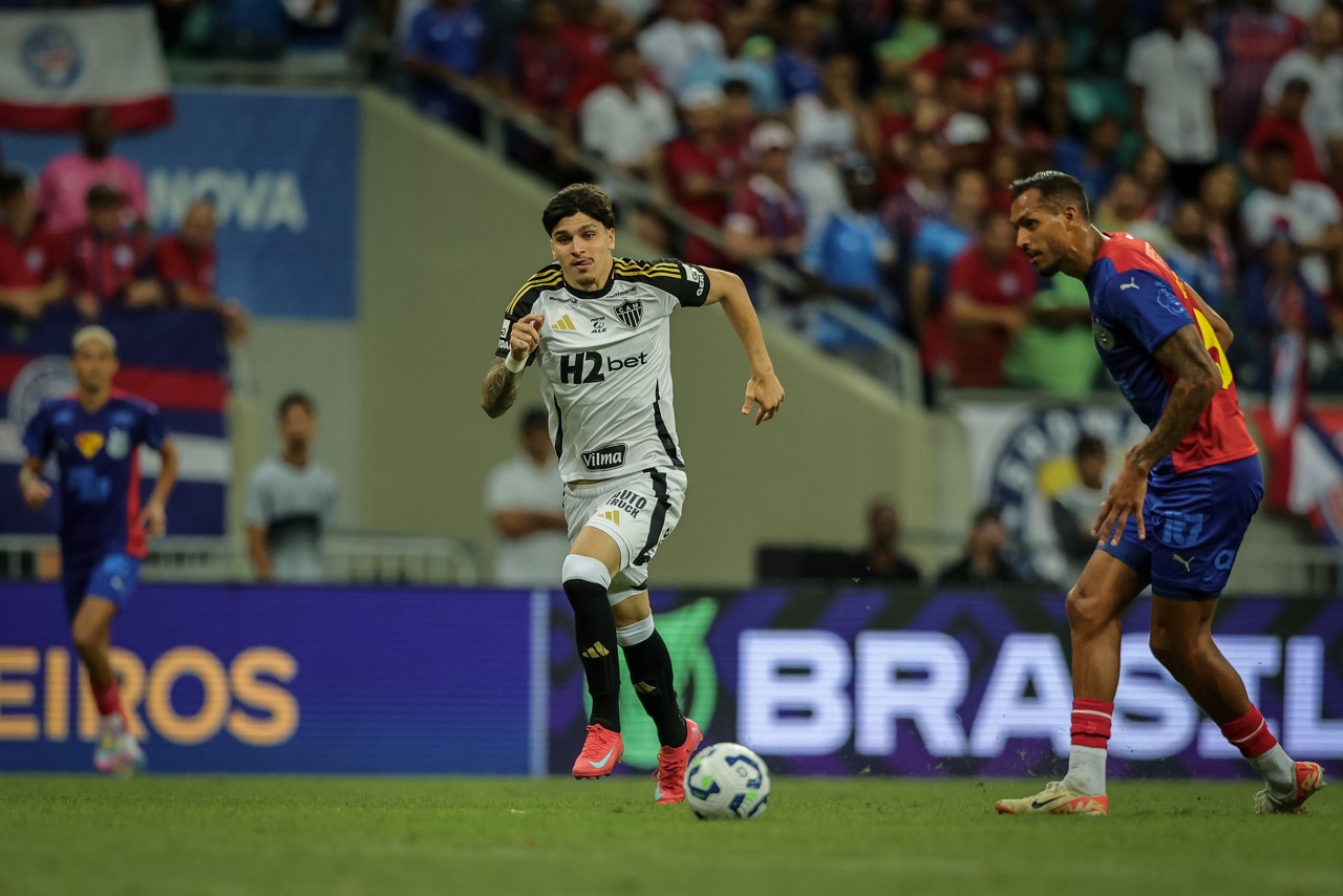 Atlético: Cuca justifica escolha por Isaac em vez de João Marcelo contra o Bahia