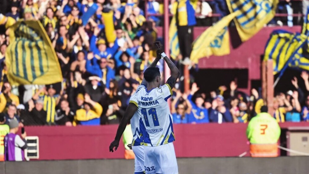Após 12 anos, Campeonato Argentino permite novamente torcida visitante em jogo histórico
