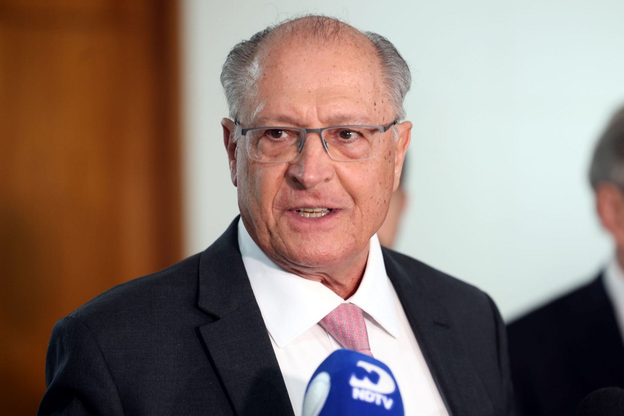 Alckmin se reúne com big techs para discutir tarifaço de Trump