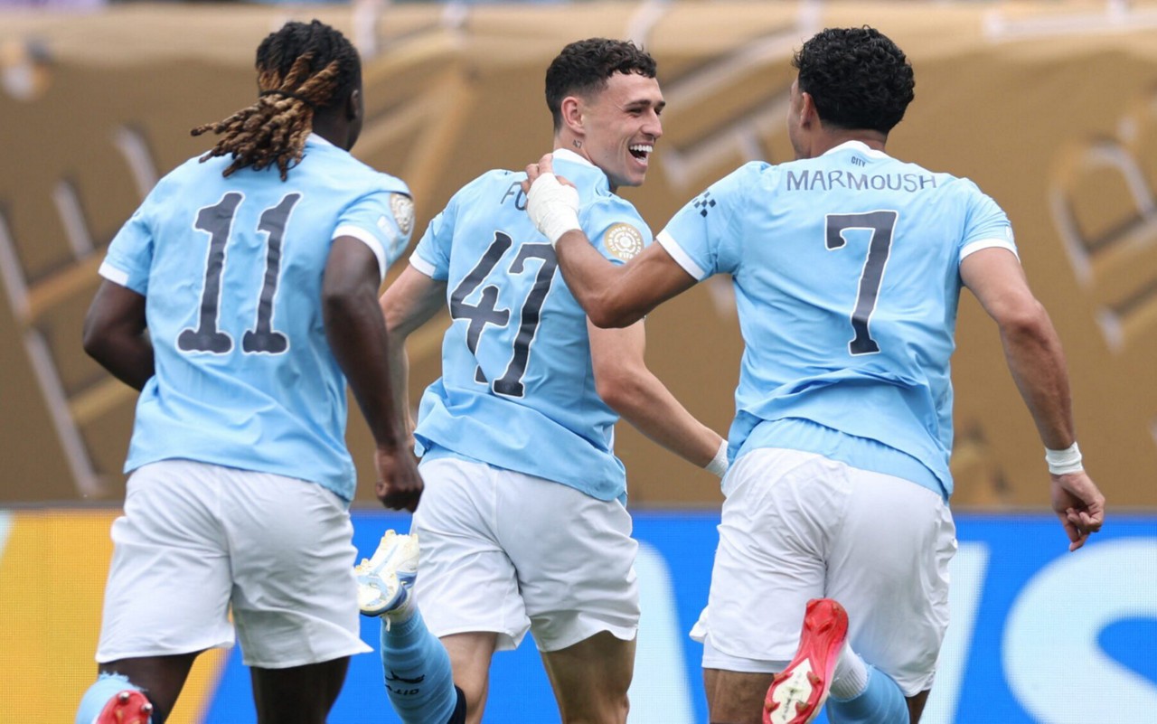 Phil Foden brilha na estreia do Manchester City no Mundial