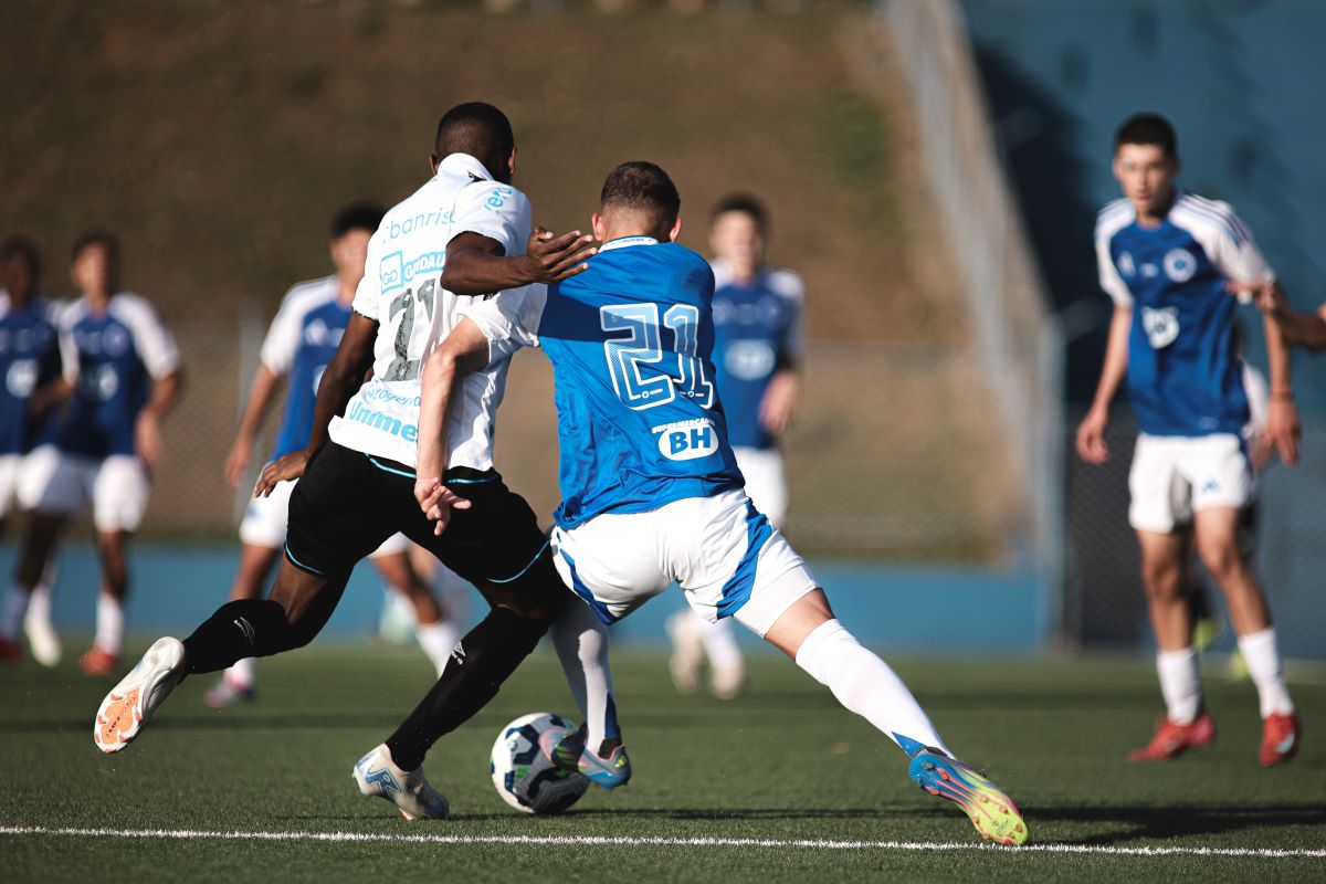 Cruzeiro sub-17 e sub-20 enfrentam Fluminense e Botafogo no Campeonato Brasileiro