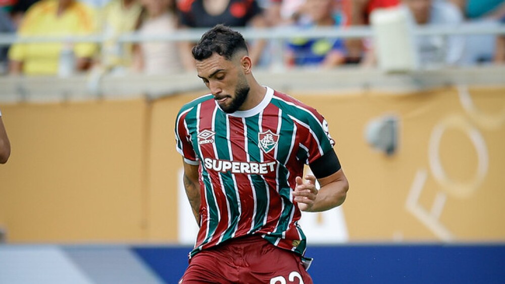 Renato reage à suspensão de dois dos principais jogadores do Fluminense para semifinal
