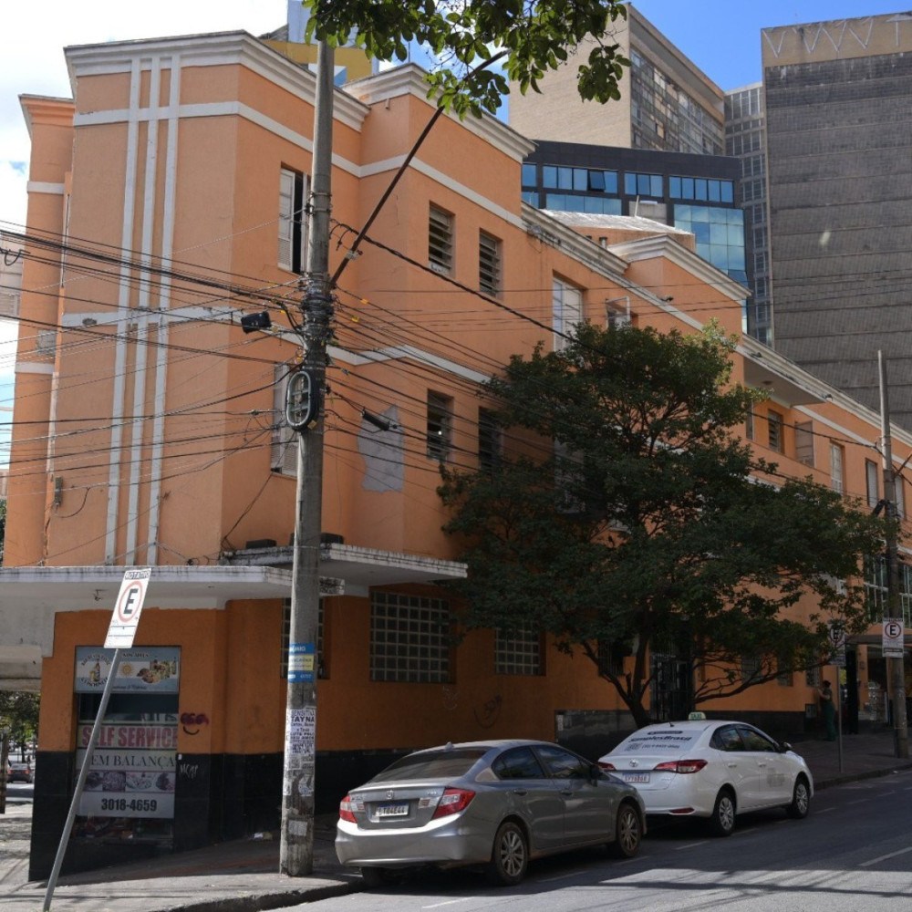 Moradores de BH pedem a retirada de abrigo de pessoas em situação de rua