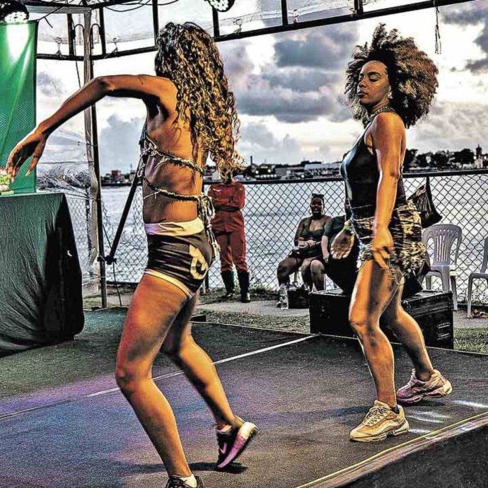 'Brinco de ouro' e Disputa Nervosa celebram o funk em Belo Horizonte