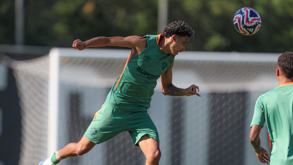 Lateral do Fluminense reage à ‘revanche cancelada’ contra o Manchester City